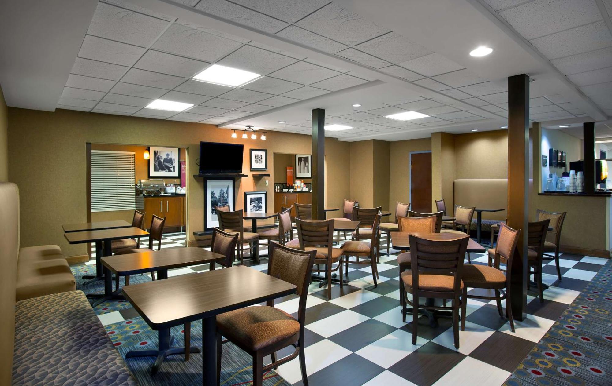 Hampton Inn Helen Kültér fotó